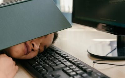 هل يمكن تعلم اللغات عن طريق النوم ؟